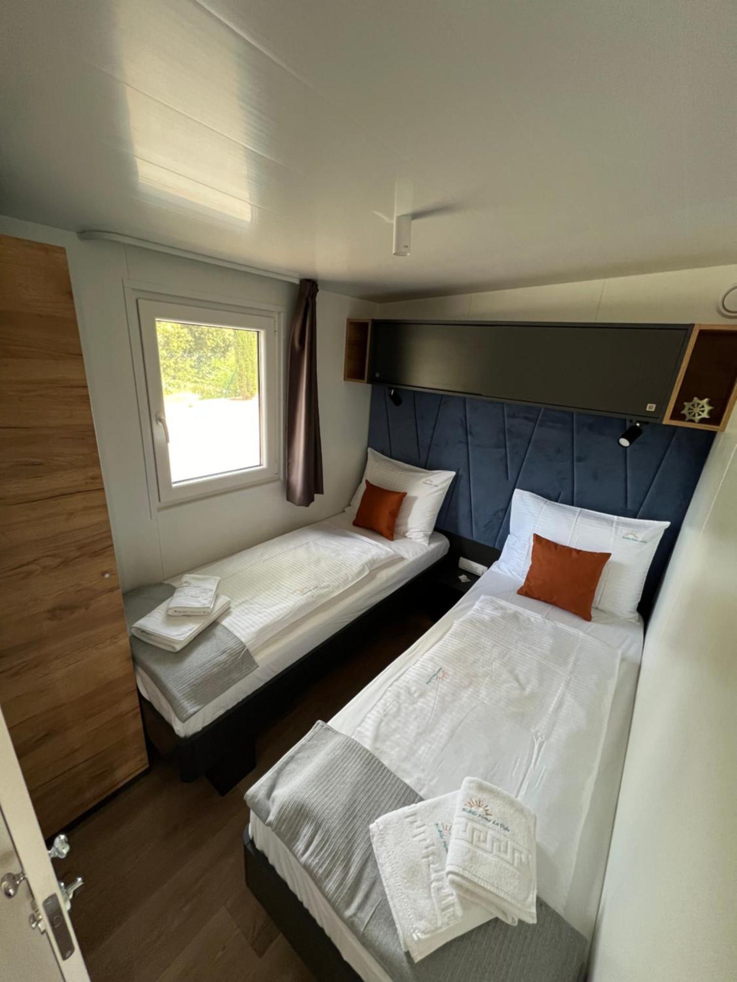 Mobile Home La Vida Biograd Na Moru Extérieur photo